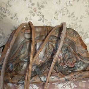 Jane Yoo native hand painted textured leather shoulder bag zip closure signed